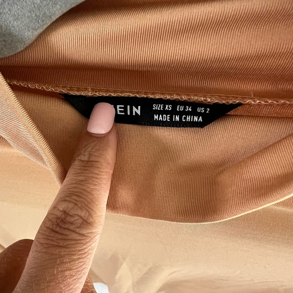 Shein Basic Mock Neck Solid Turtleneck Slim Tee S… - image 3